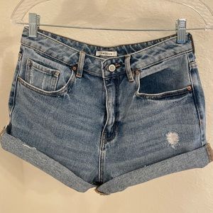 PACSUN - Medium Wash, Cuffed Jean Shorts, Mom Shorts, Size 29.